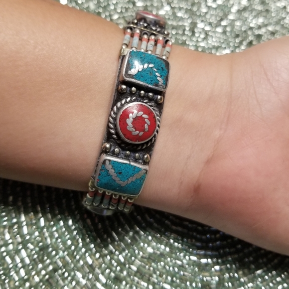 Bracelet - Picture 4 of 6